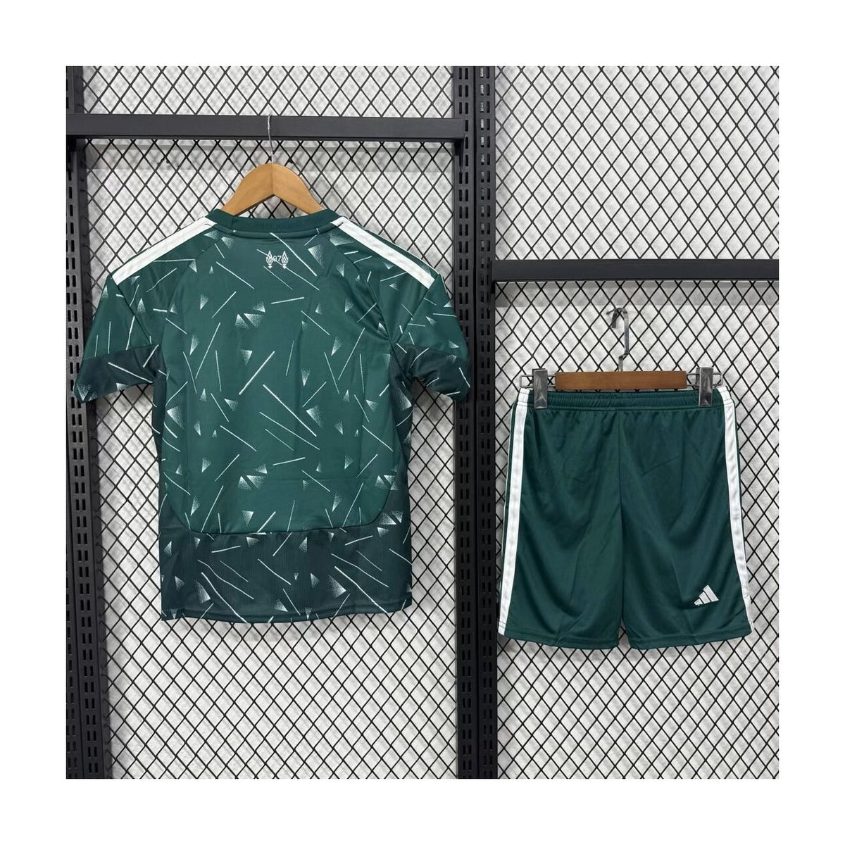 Liverpool FC 2026/27 Goalkeeper Kids Kit